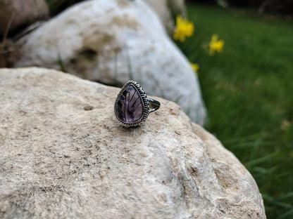 Carved Amethyst Ring | Size 8