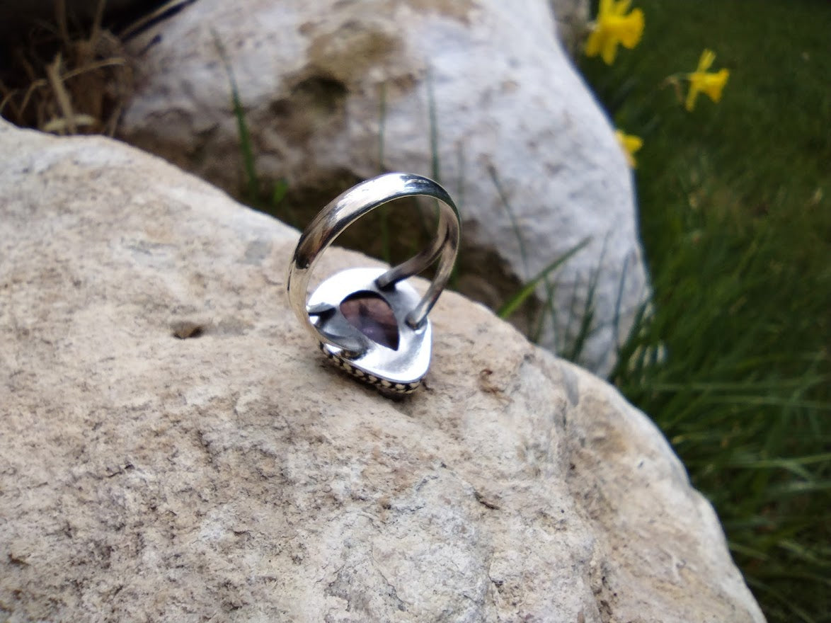 Carved Amethyst Ring | Size 8