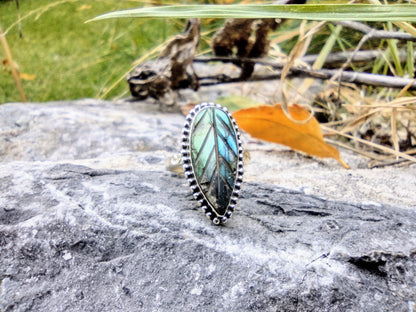 Carved Blue Labradorite Ring | Size 7
