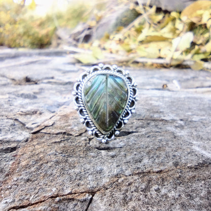 Carved Labradorite Ring | Size 7
